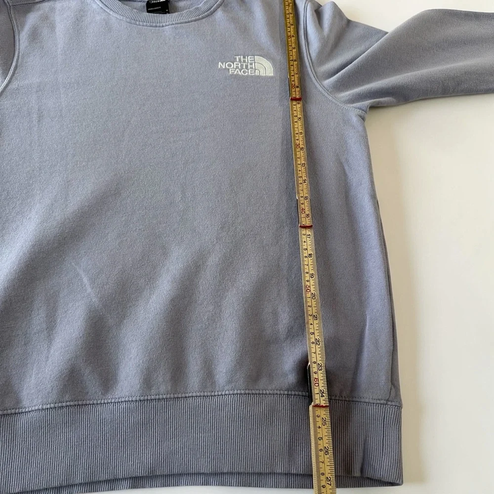 The North Face Lavender Purple Crewneck Pullover Relaxed Fit Sweatshirt Size M - Picture 9 of 9